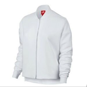 NIKE Court Women’s White Tennis Jacket size S